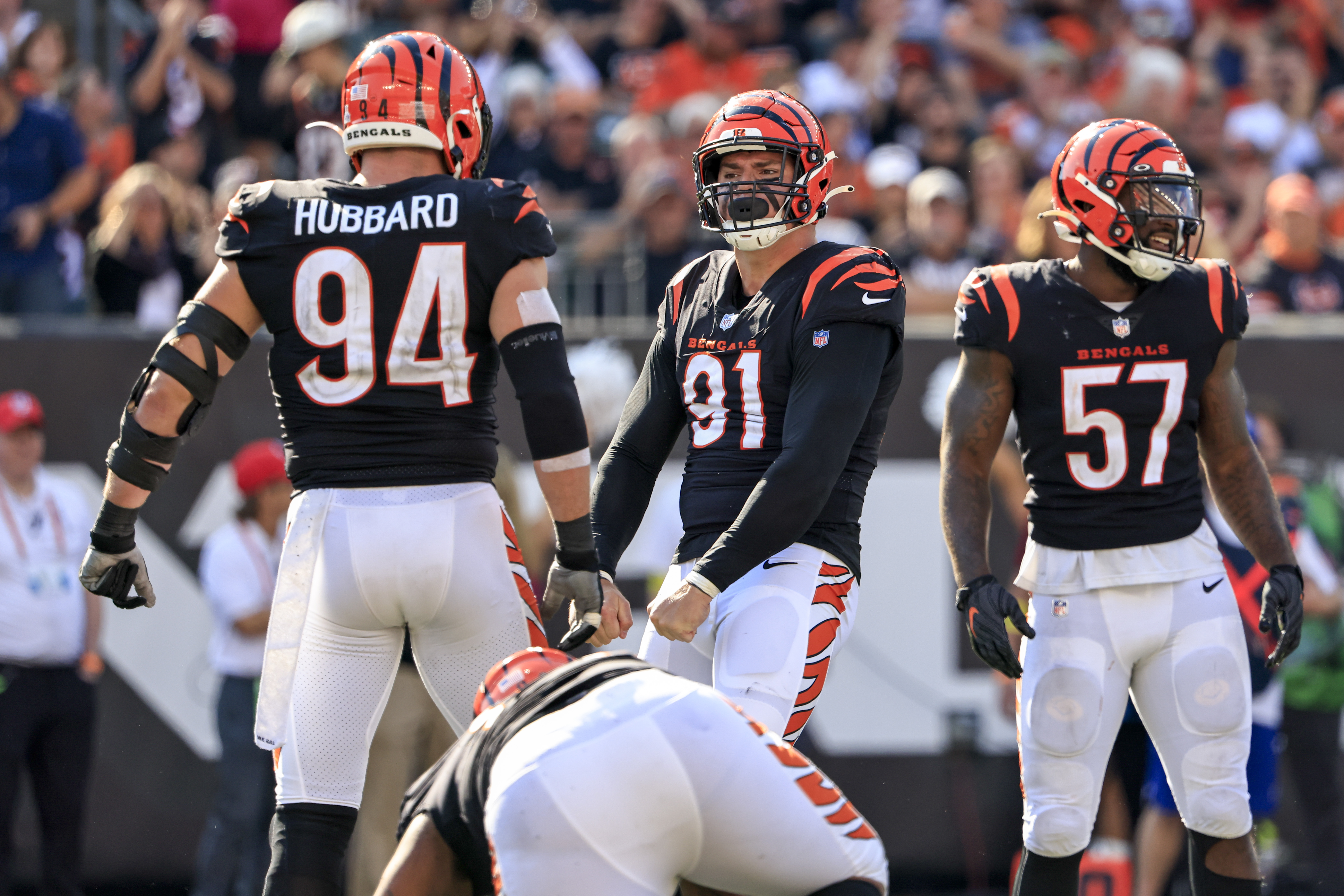 Bengals Ink Pro Bowl Pass Rusher To Lucrative Extension