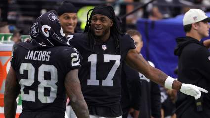 Raiders WR Davante Adams Sends Strong Message on Josh Jacobs