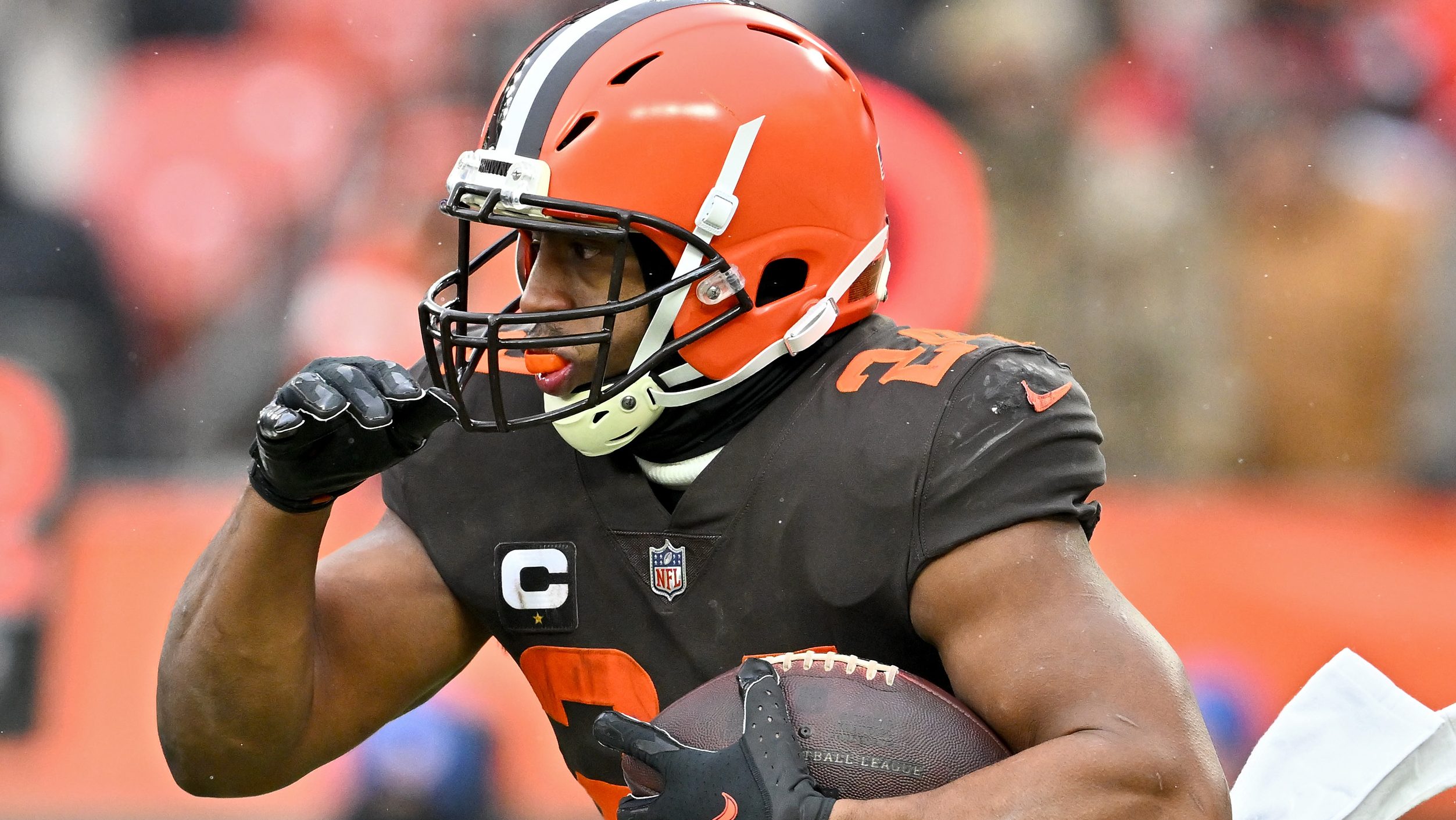 Browns trade rumors center on RB Nick Chubb, but team has other