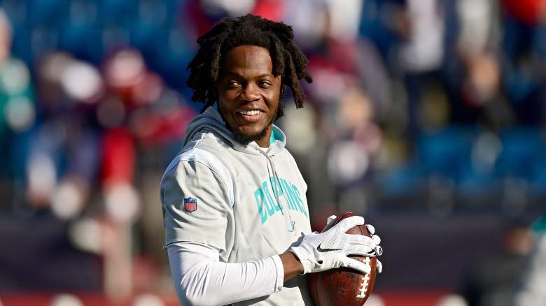 Minnesota Vikings' Teddy Bridgewater warms up before an NFL football game  against the Green Bay Packers Sunday, Jan. 3, 2016, in Green Bay, Wis. (AP  Photo/Matt Ludtke Stock Photo - Alamy