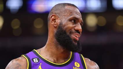 Lakers’ LeBron James Throws Shade at Bulls Over Throwback Pic [LOOK]