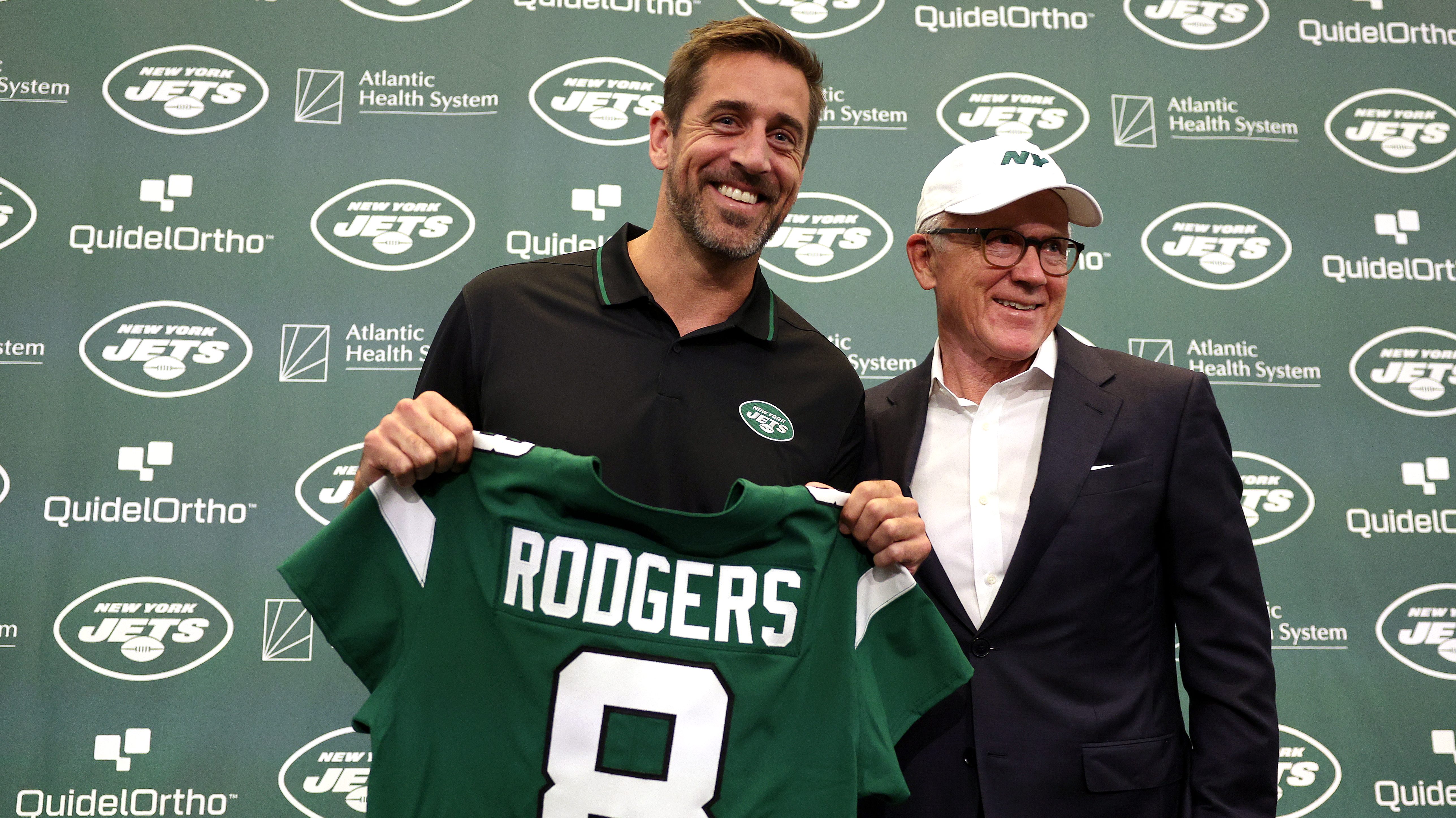 Aaron Rodgers Gave Jets Multi-Year Commitment, Says Ex-NFL QB