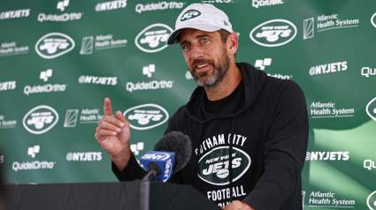 Jets QB Aaron Rodgers Takes Massive Pay Cut: ‘For a Shot at a Ring’