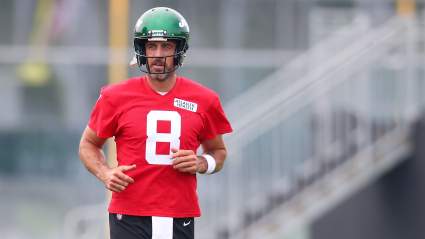 Aaron Rodgers Delivers Fiery Response to Jets Teammates