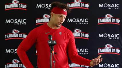 Patrick Mahomes Sends Strong Message After Division Rival QB Gets Paid