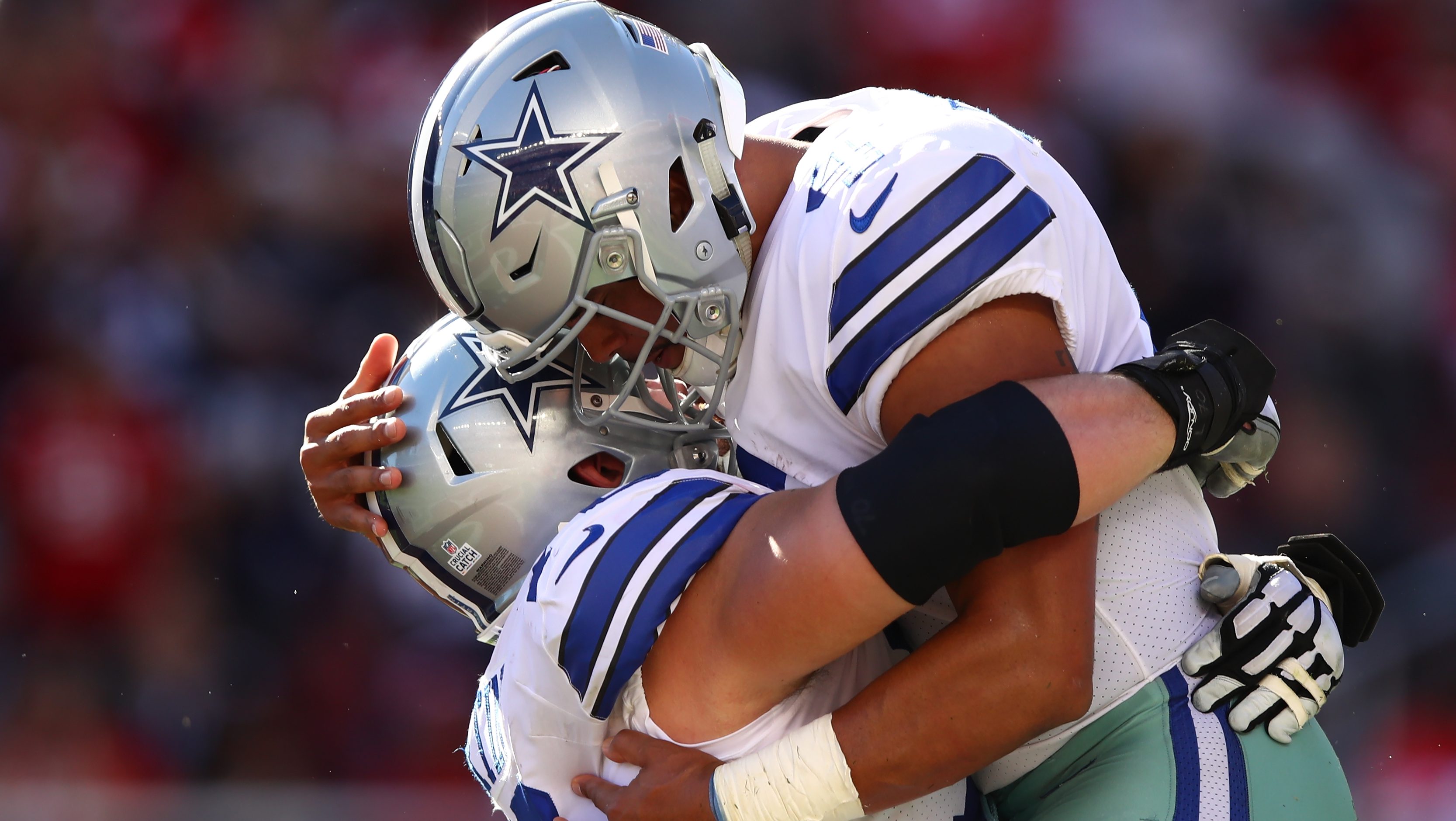 Will Cowboys' Pro Bowl guard Zack Martin miss his 2nd consecutive game on  Sunday?