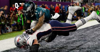 Cowboys Could Sign Ex-Eagles Super Bowl Champ to Address Problem Area