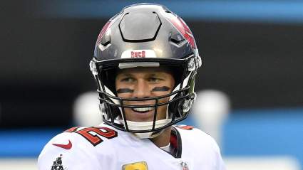 Tom Brady Cashes in With Buccaneers Again