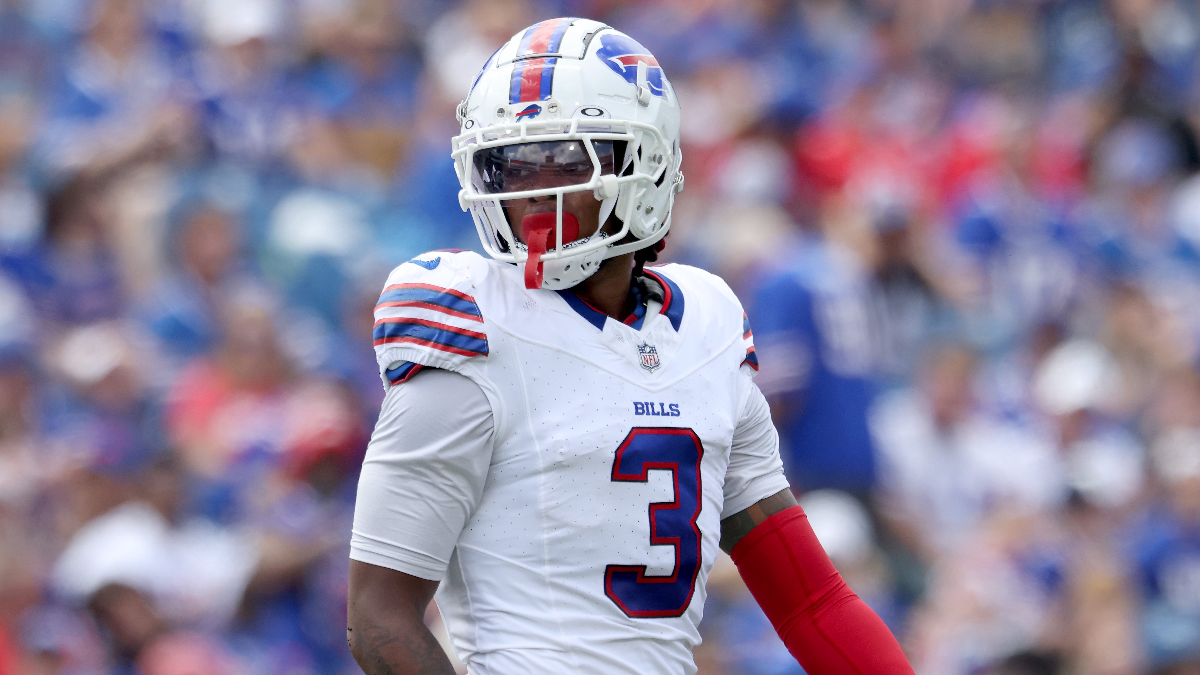 Bills' Tre White described what happened when he saw Damar Hamlin: Did he  get his hug? 