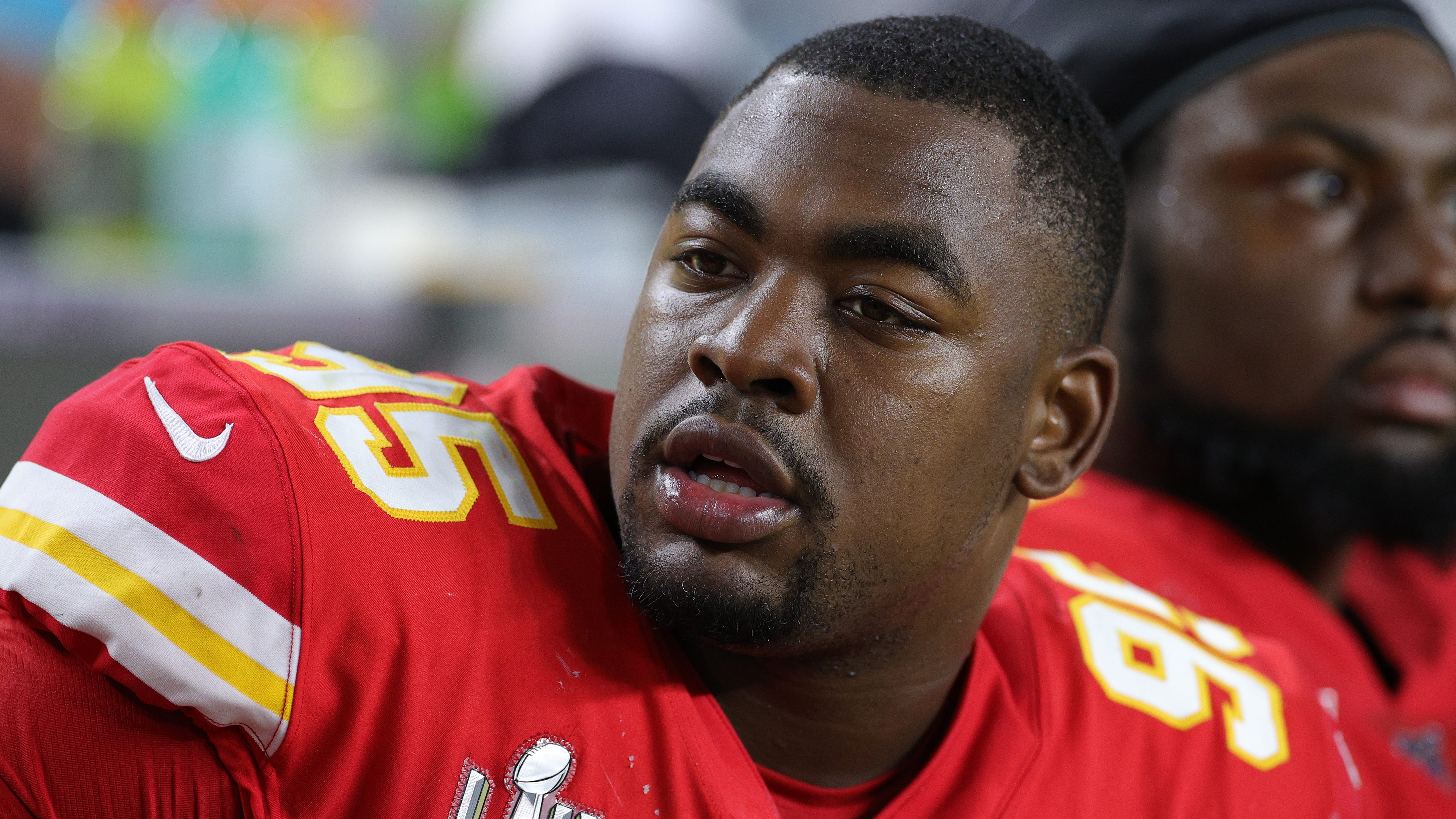 Chiefs lineman Chris Jones eager to play defensive end