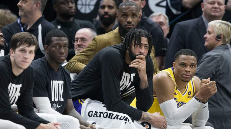 Kendrick Nunn (second from left) on the bench with the Lakers