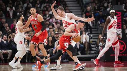 Proposed Bulls Trade Swaps Alex Caruso, Patrick Williams for 2-Time All-Star