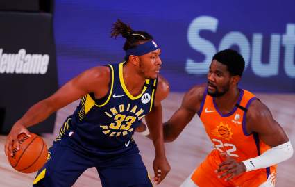 Mavericks Urged to Target Deandre Ayton, Myles Turner, Clint Capela in Trade