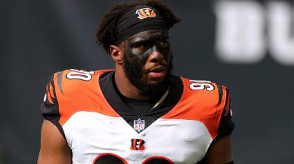 Bears Cut Standout Pass Rusher After Claiming Ex-Colts DE