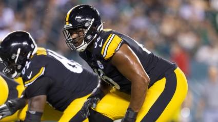 Steelers’ Dan Moore Delivers Message on Rookie Broderick Jones