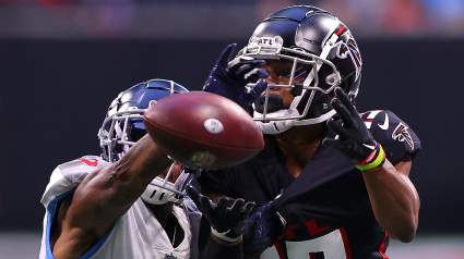 Chiefs Sign XFL Touchdown Reception Leader, Waive 2 Injured Players