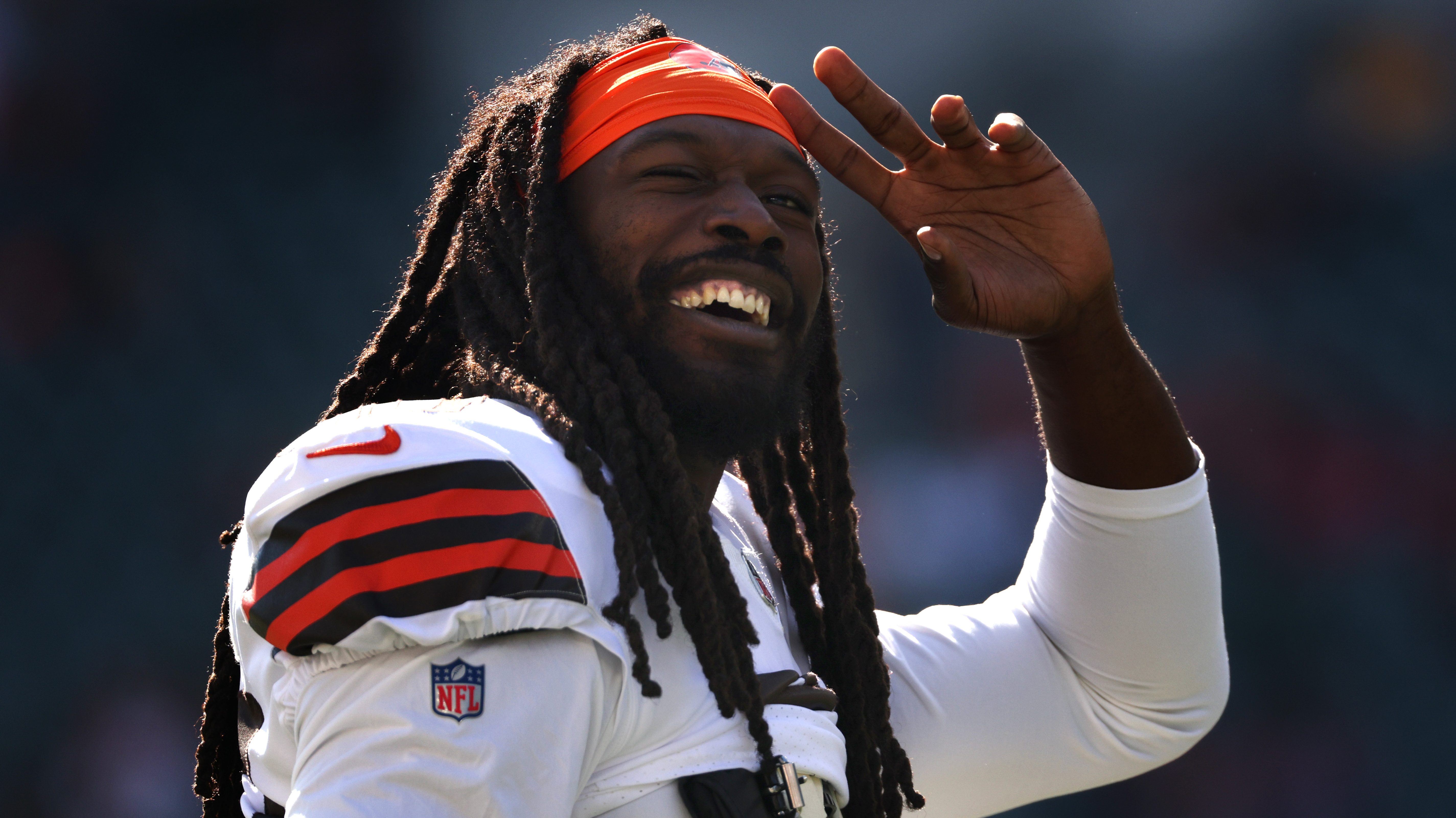 Browns Will Not Court Jadeveon Clowney Despite Significant Injuries