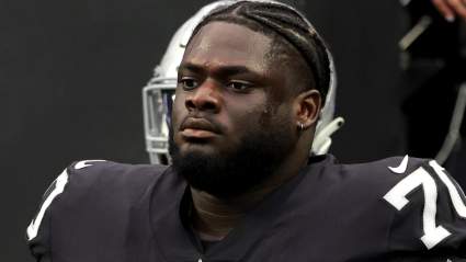 Free Agent Pitch Sees Browns Add Former 1st-Round Tackle