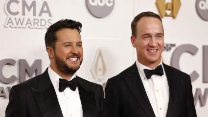 Peyton Manning Performs at Red Rocks With Country Music Star [WATCH]