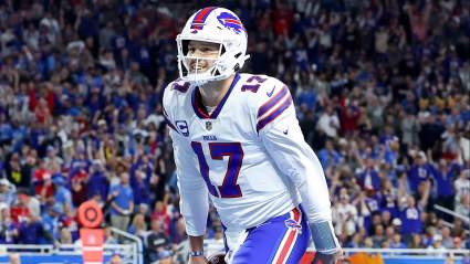 Bills QB Josh Allen’s 5-Word Response on Dating Hailee Steinfeld