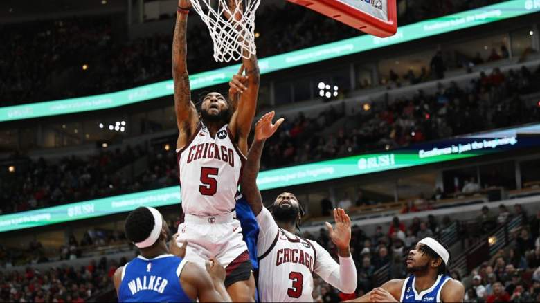 OFFICIAL: Dallas Mavs Sign Chicago Bulls Ex Derrick Jones Jr. to