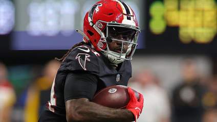 Browns ‘Obvious’ Trade Suitor for Falcons Dynamic RB