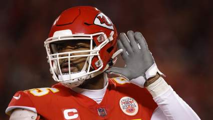 Chris Jones Issues 4-Word Message to Chiefs Kingdom Amid Holdout