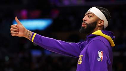 Lakers’ Anthony Davis Makes NBA History With Contract Extension
