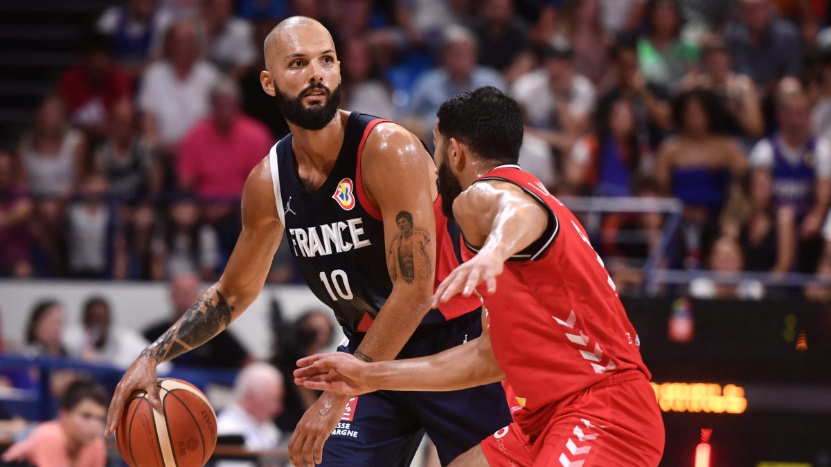 Knicks' Evan Fournier, RJ Barrett ready to be tested by Cavs