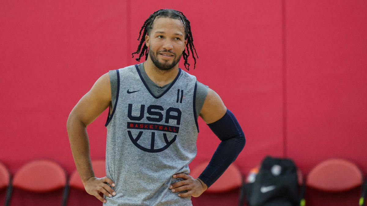 Days after his wedding, Jalen Brunson is on the court with USA Basketball.