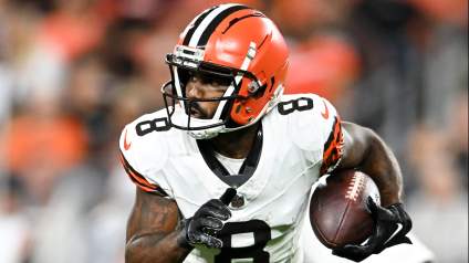 Browns Update Elijah Moore Injury After X-Ray, 2 Defenders Go Down