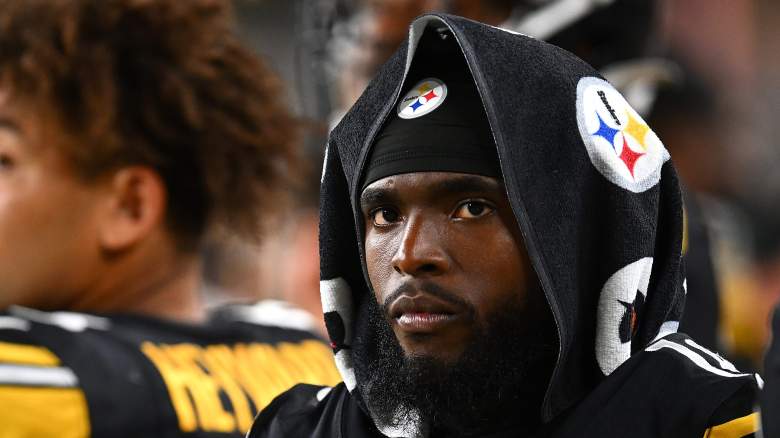 Pittsburgh Steelers wide receiver Diontae Johnson (18) warms up