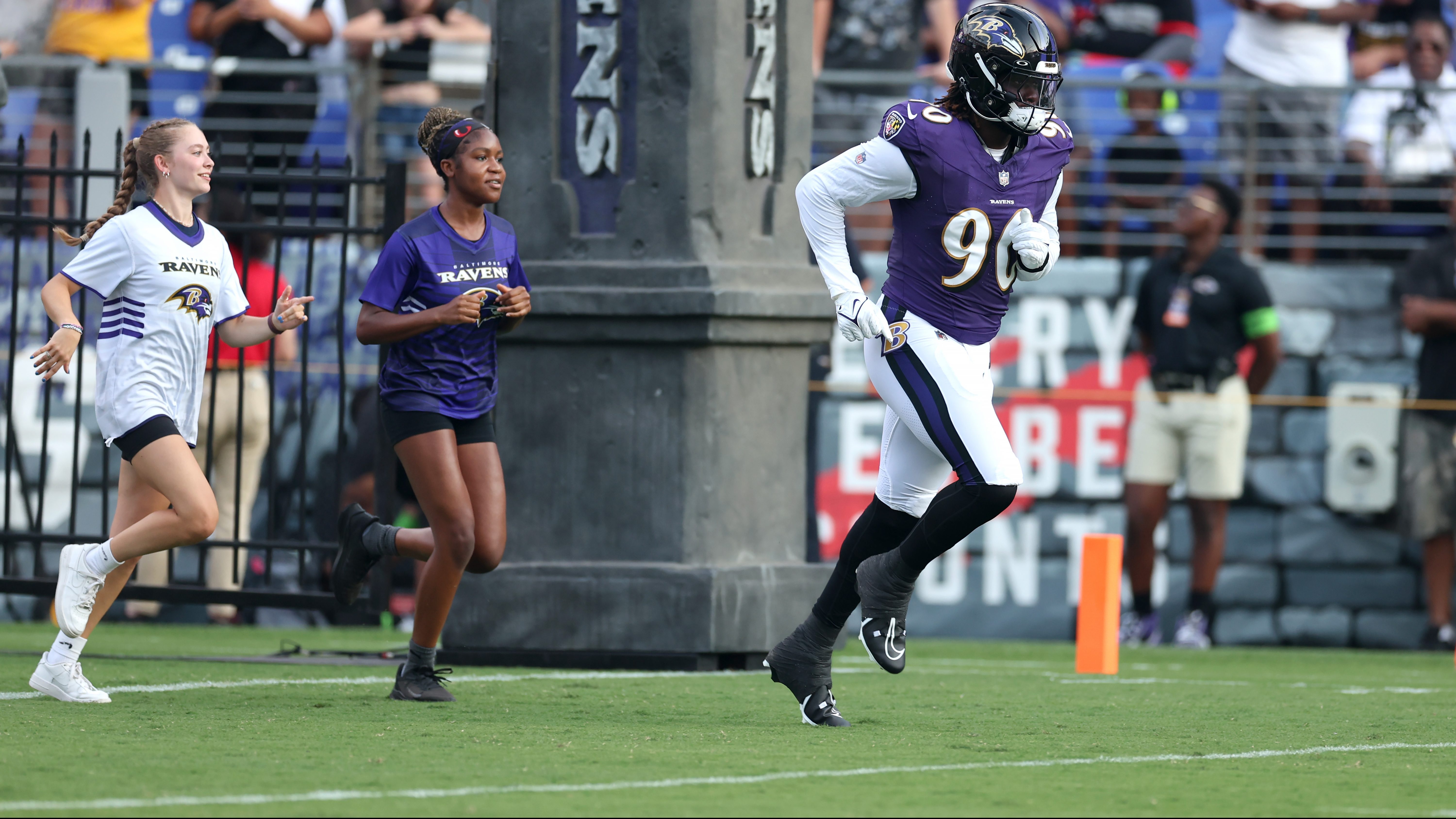 Rookie Odafe Oweh making 'huge impact' for Ravens