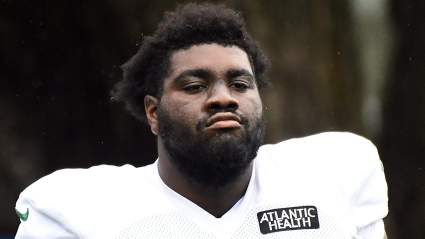 Jets’ Mekhi Becton Drops Intimidating Post Ahead of First Game in Almost 2 Years