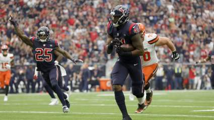 Eagles Sign Former Leading Tackler, Ex-Steelers Starter Amid Roster Moves