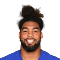 Leonard Williams's headshot