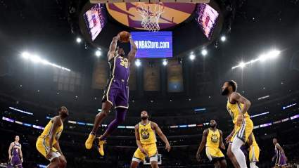 Dwight Howard Trains With Warriors Veterans in LA [WATCH]