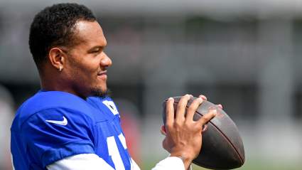 Jets Work Out Polarizing Ex-Giants $72 Million WR: Report