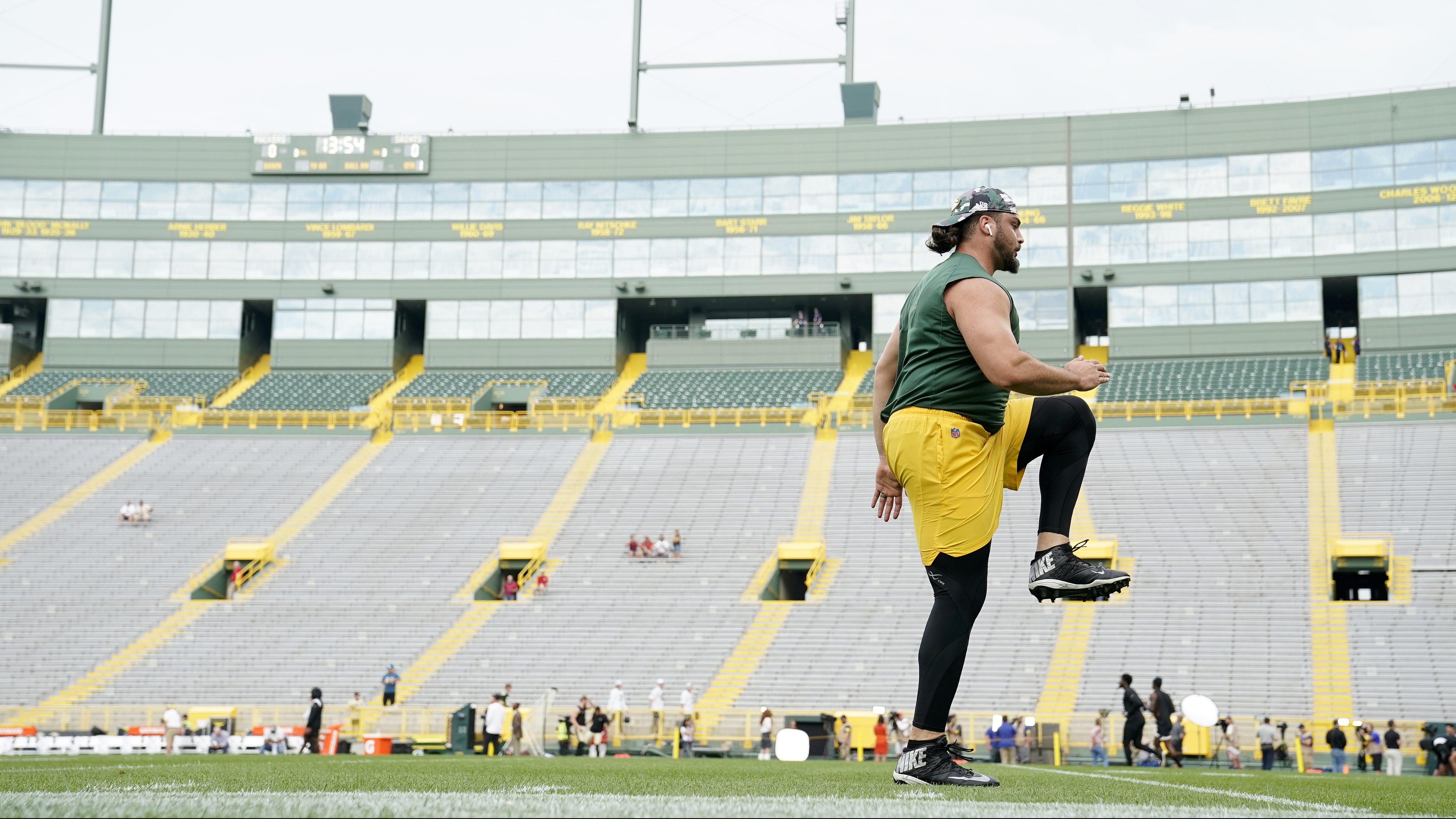 Video Surfaces Of Elgton Jenkins' On Field Frustration With Aaron