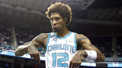 Sixers Sign 20-Point Scoring Wing to 1-Year Deal: Report