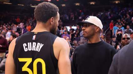 Warriors’ New Addition Chris Paul Expected to Start: Report