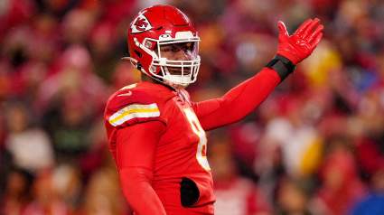 Bears Advised to Add Former Chiefs 100-Sack Edge Rusher