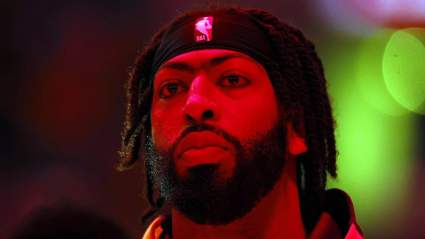 Exec Proposes Lakers Trade Anthony Davis for $228 Million Star