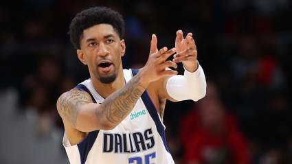 Former Mavs Big Man Christian Wood Reacts to Signing Contract With Lakers