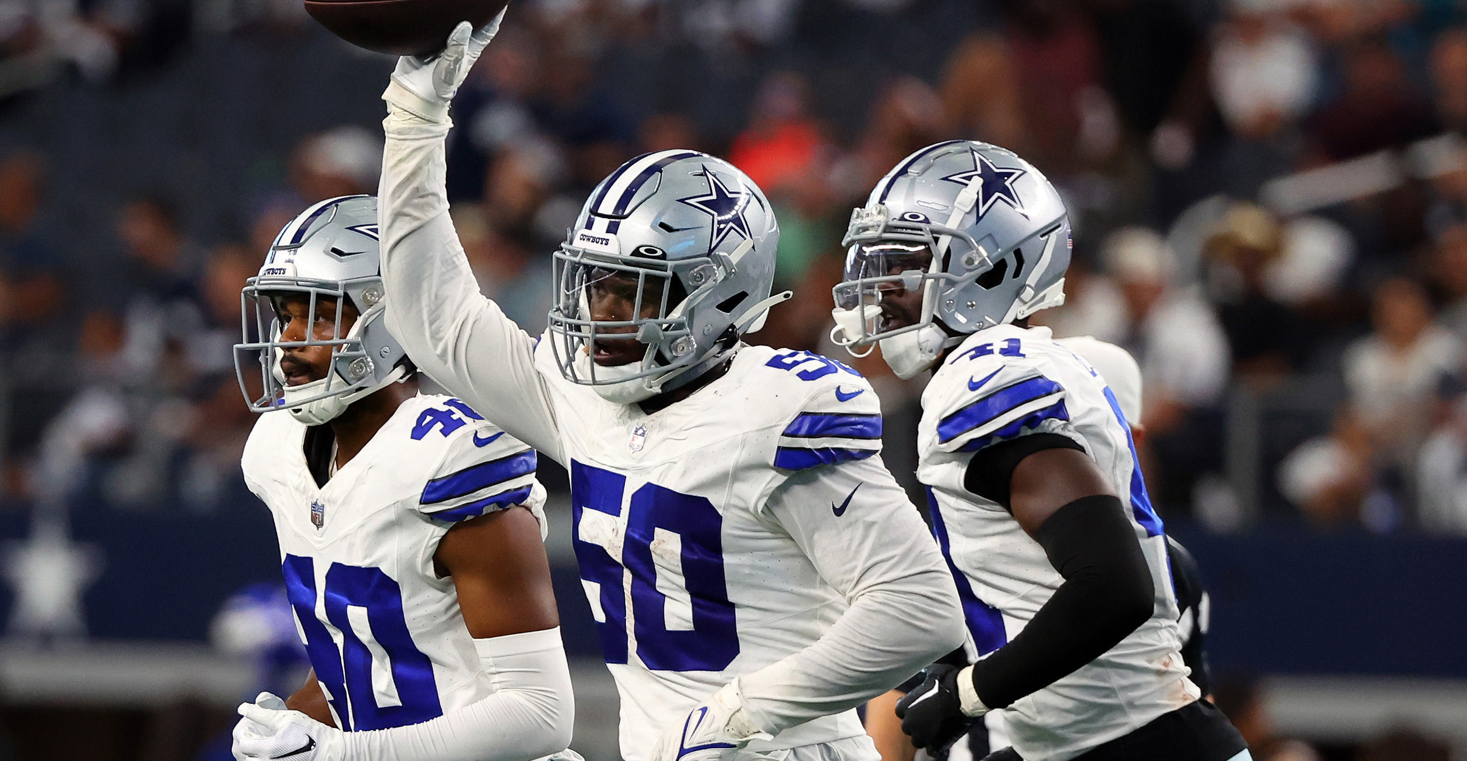 Look: NFL World Reacts To Unfortunate Ezekiel Elliott News - The Spun:  What's Trending In The Sports World Today