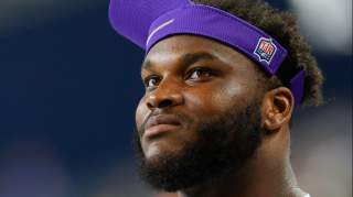 Vikings’ Struggling 3rd-Year Starter Projected as ‘Biggest Bust’ of Season