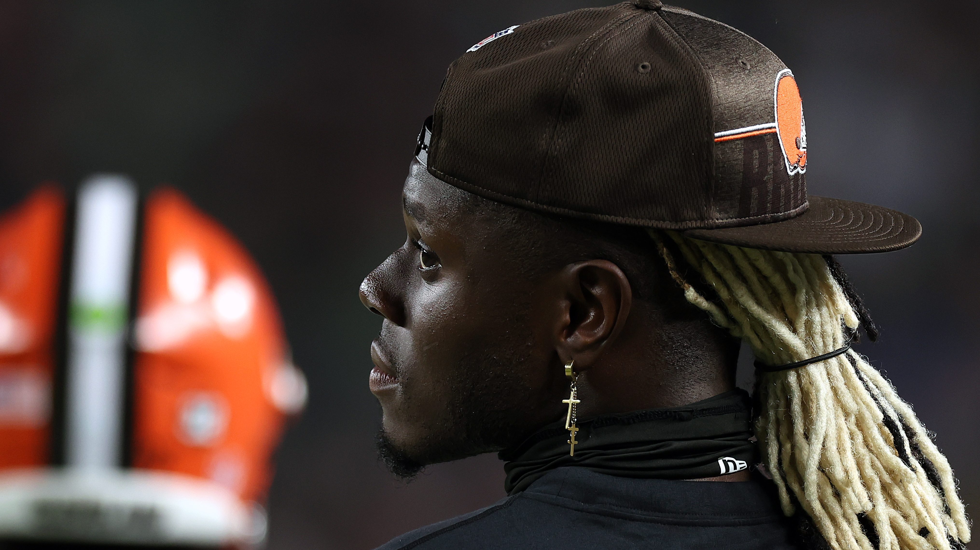 How did David Njoku burn his face? Browns star shows extent of facial  burns, NFL fans laud bravery