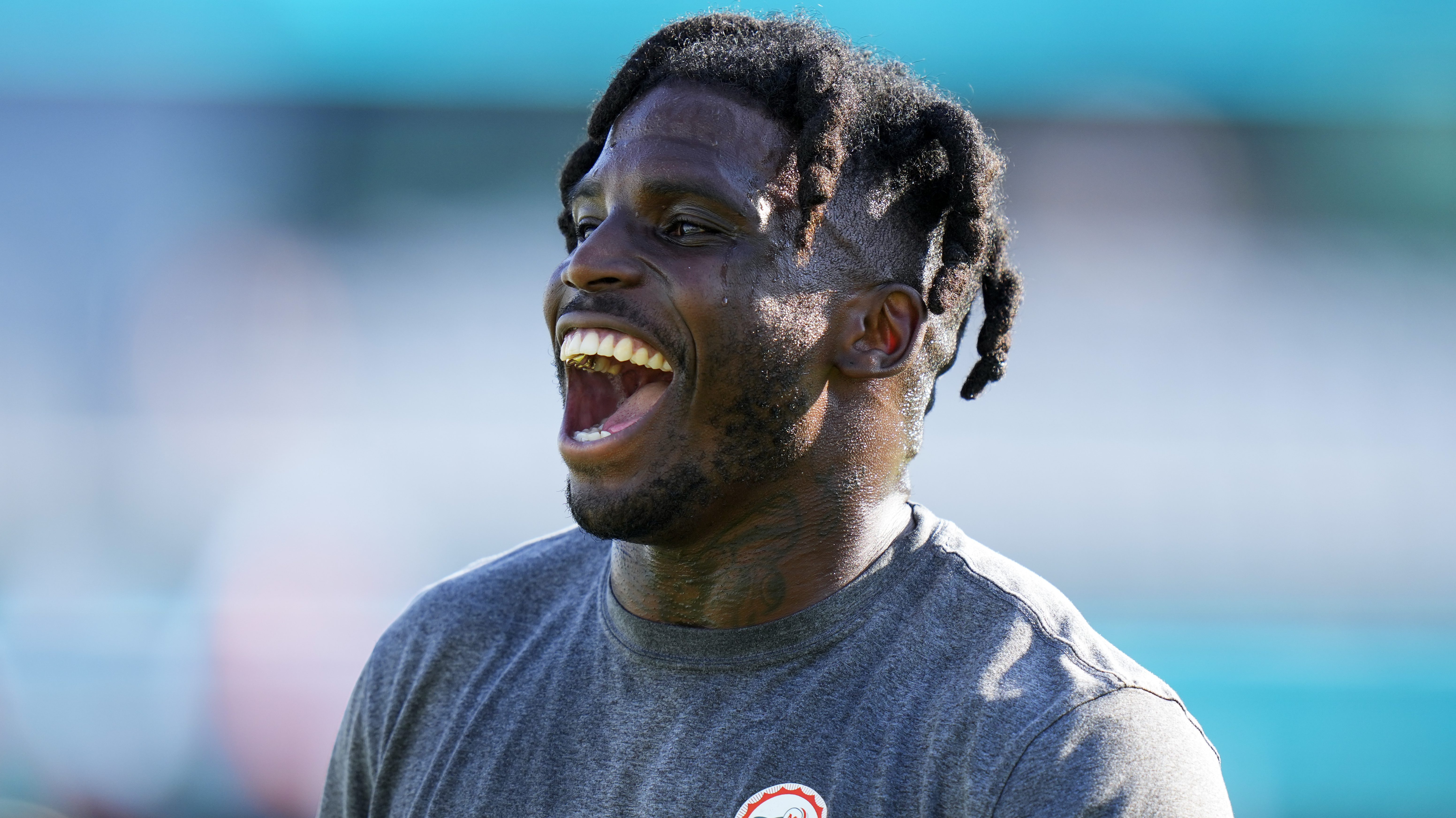 Dolphins' Tyreek Hill Welcomes Lionel Messi to Miami, Wants to Know Who Is  Faster, News, Scores, Highlights, Stats, and Rumors