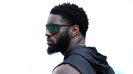 Stalled Talks Open Bears’ Trade Window for Pro Bowl DE