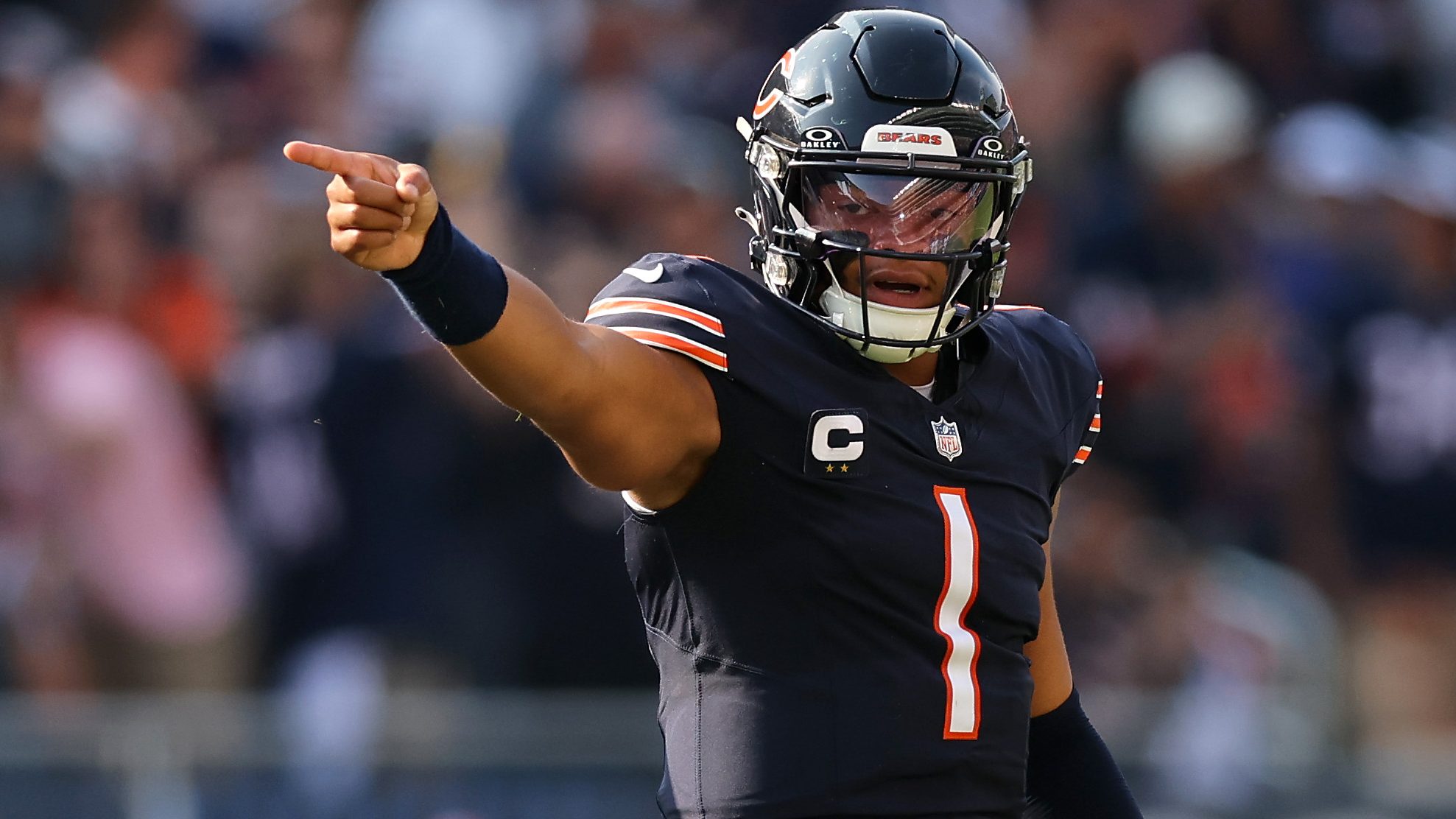 Chicago Bears QB Justin Fields is exceeding expectations so far